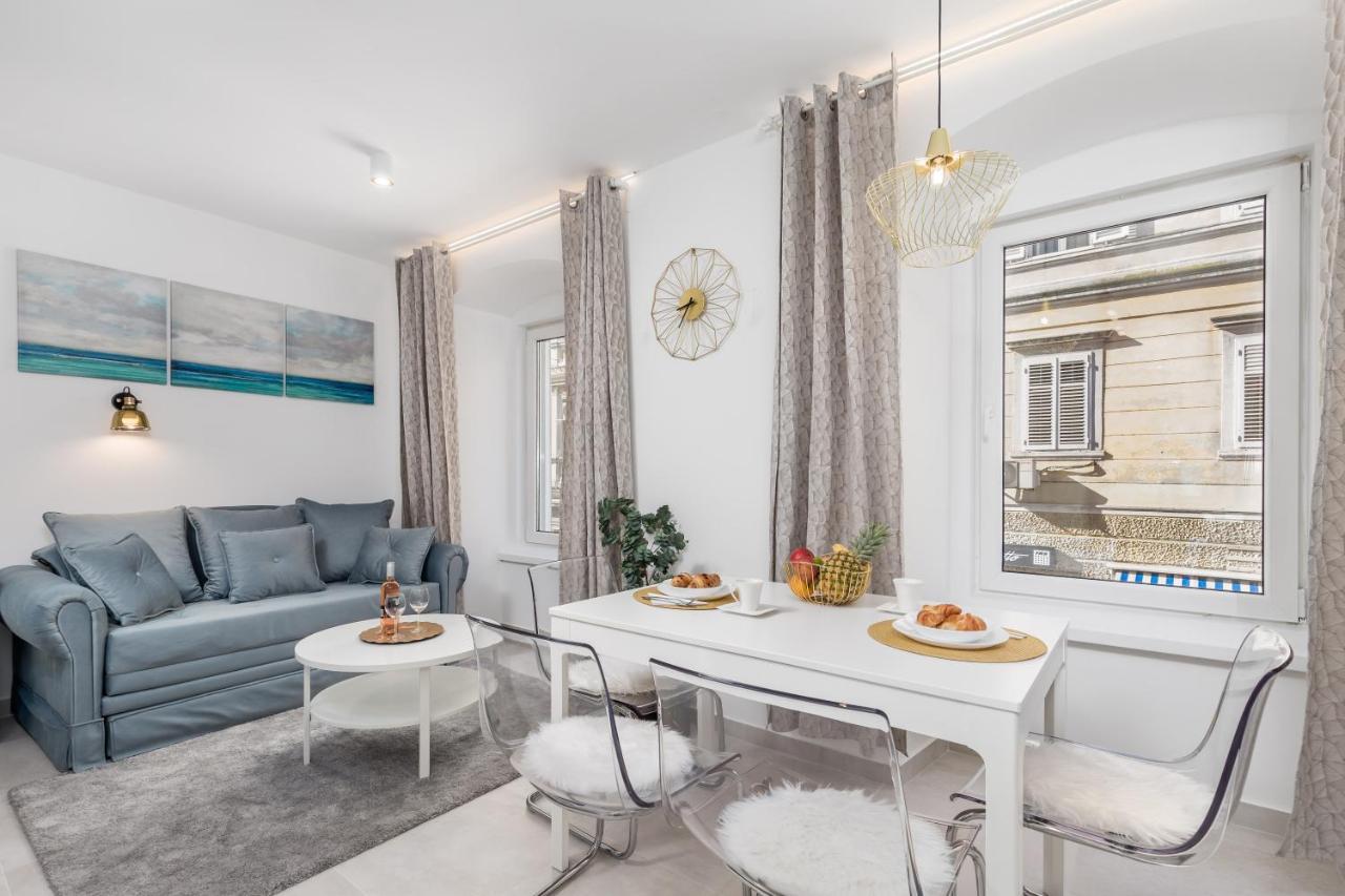 Srnec Apartments - Korzo Риека Экстерьер фото